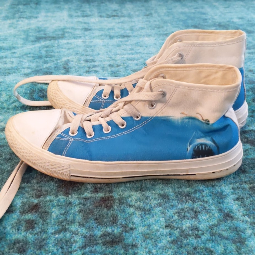 Shark shoes